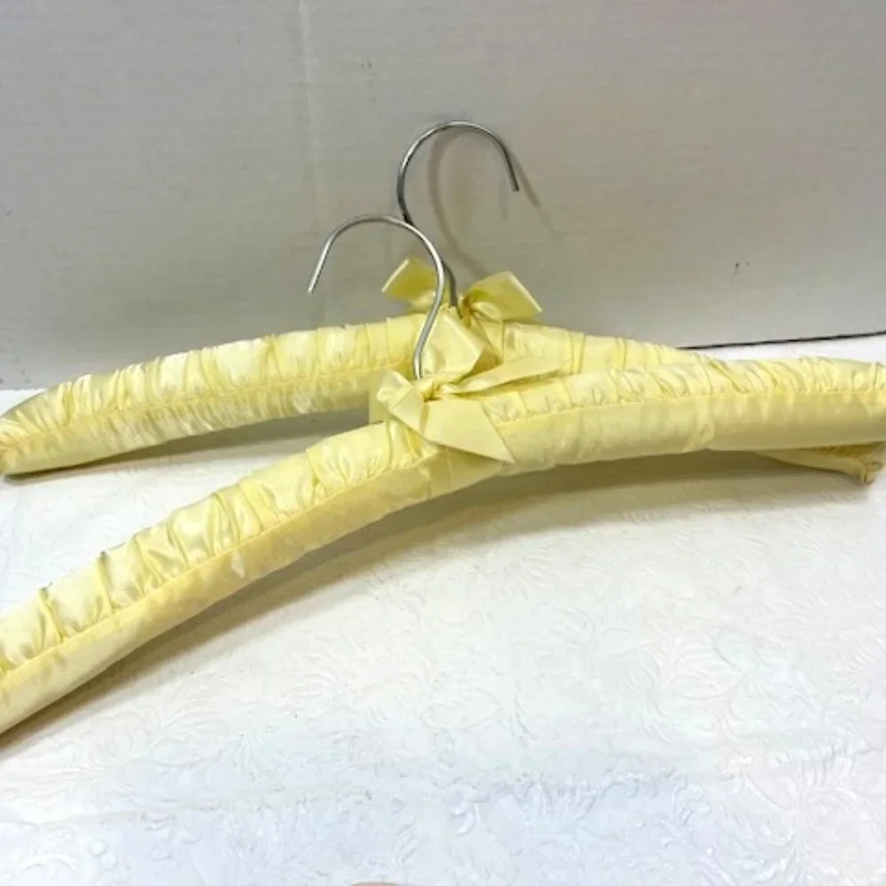 Four Classic Padded Pastel Satin Dress Clothes Hangers Yellow Peach 15.5